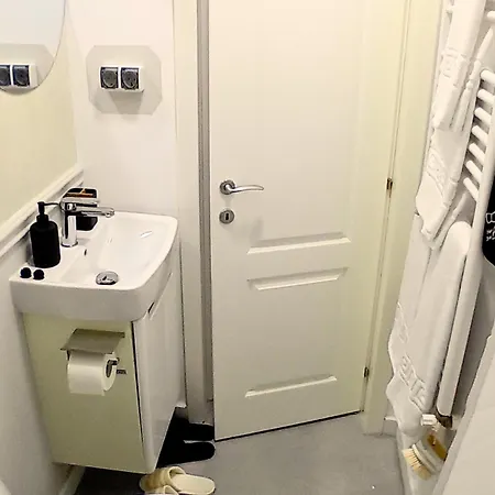 Mangia Apartments - Self Check-In