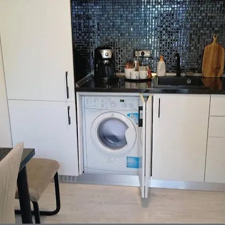 Mangia - Self Check-in * 康斯坦察