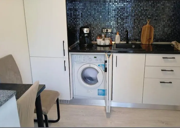 Mangia - Self Check-in * 康斯坦察